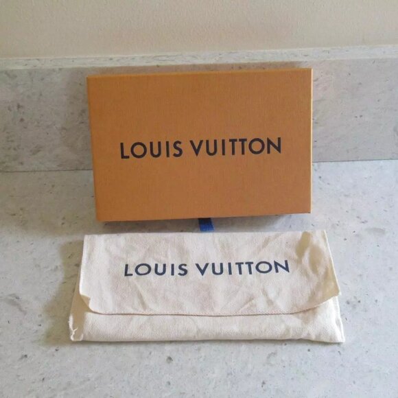 2019 Louis Vuitton FRANCE Damier Pink Croisette Pink Tassel Emilie Sarah Wallet - Picture 16 of 16